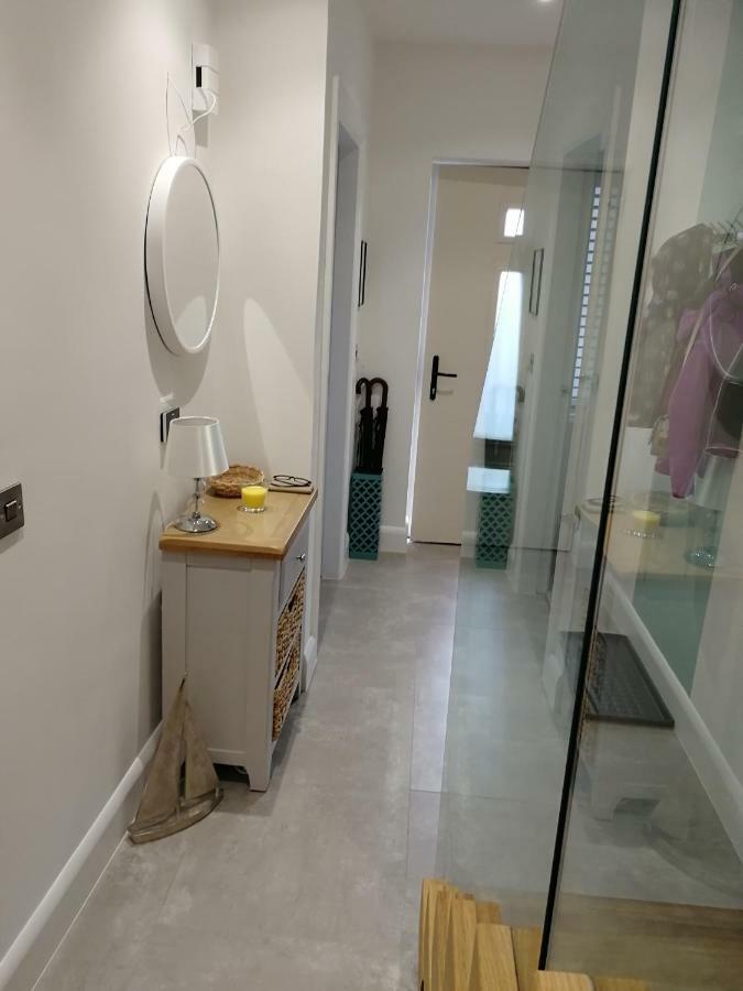 Portrush Luxury Apartment, Currangate 外观 照片
